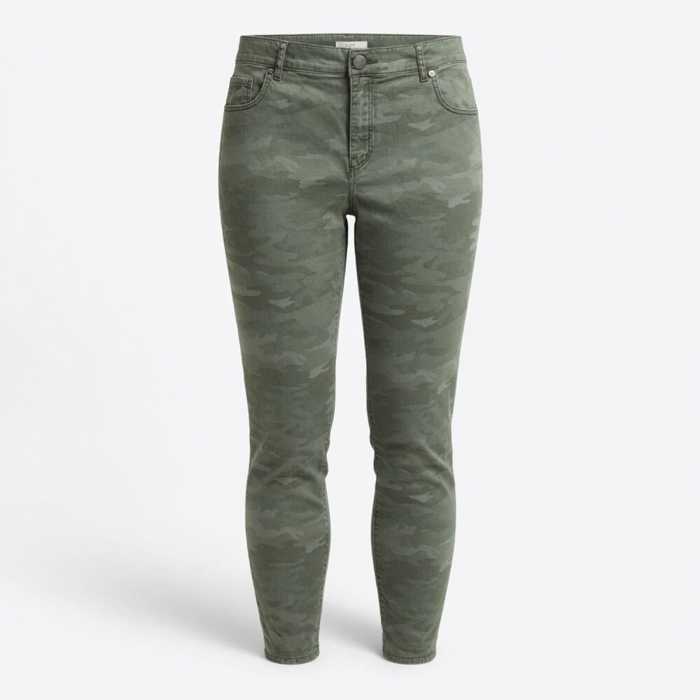 LOFT Marisa Camo Skinny Jeans Womens Sz 14 Military Green Stretch MidRise Grunge